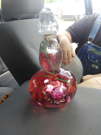 Liquor Store «Lindy Liquor Store», reviews and photos, 613 N Grand Ave, Connersville, IN 47331, USA