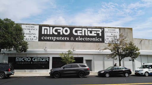 Electronics Store «Micro Center», reviews and photos, 71-43 Kissena Blvd, Flushing, NY 11367, USA