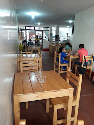 Las Papas(San Fernando)-Restaurante