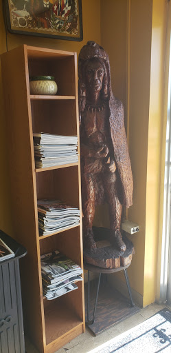 Tobacco Shop «Pipes & Pleasures», reviews and photos, 4244 E Main St, Columbus, OH 43213, USA