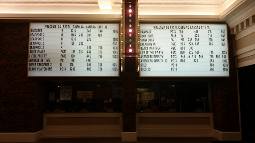 Movie Theater «Regal Cinemas Kansas City 18», reviews and photos, 3200 Ameristar Dr, Kansas City, MO 64161, USA