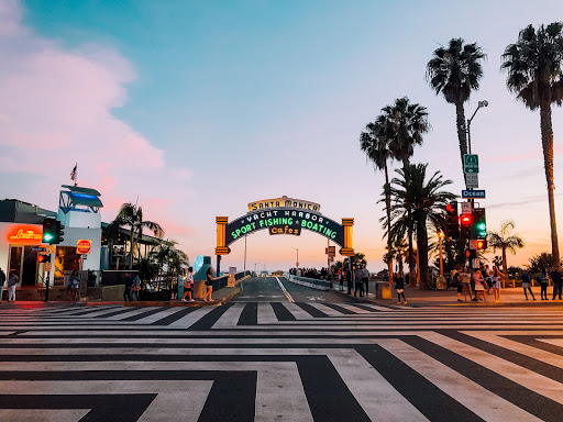 Escrow Services Los Angeles - Secured Trust Escrow image
