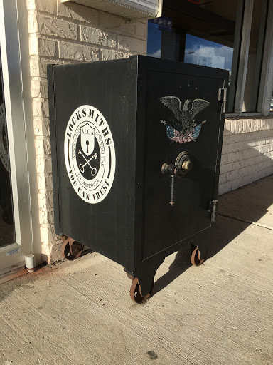 Locksmith «American Lock & Key», reviews and photos, 9516 Cortez Rd W #8, Bradenton, FL 34210, USA