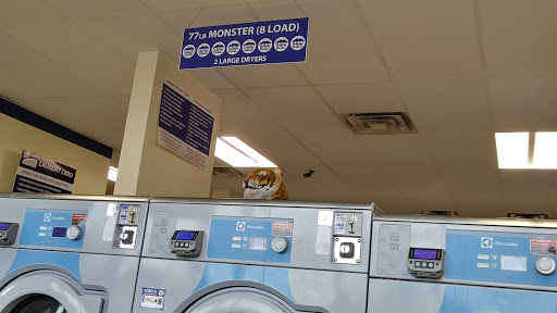 Laundromat «Spring Clean Laundry», reviews and photos, 622 S Academy Blvd, Colorado Springs, CO 80910, USA