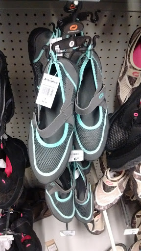 Sporting Goods Store «Academy Sports + Outdoors», reviews and photos, 120 Woody Jones Blvd, Florence, SC 29501, USA