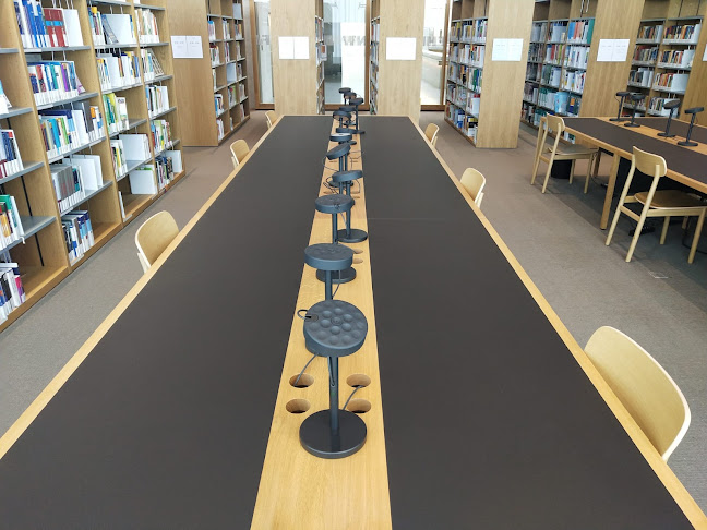 Kommentare und Rezensionen über FHNW Bibliothek Campus Muttenz