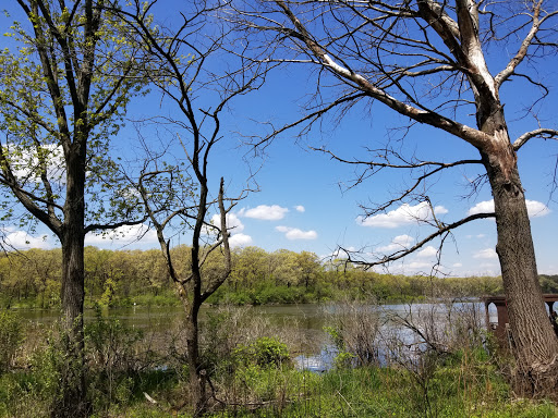 Recreation Center «Little Red Schoolhouse Nature Center», reviews and photos, 9800 Willow Springs Rd, Willow Springs, IL 60480, USA