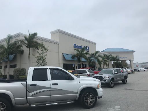 Thrift Store «Goodwill Vero Beach Store & Donation Center», reviews and photos