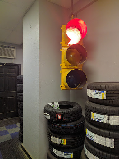 Auto Repair Shop «Smooth Automotive», reviews and photos, 30 Harvard Ave, Medford, MA 02155, USA