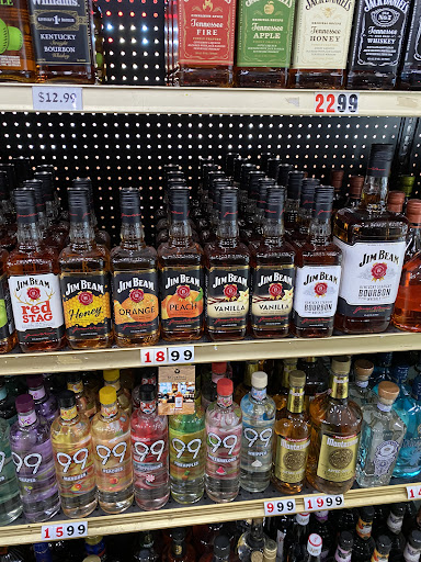 Liquor Store «Olive Liquor», reviews and photos, 6604 W Olive Ave, Glendale, AZ 85302, USA