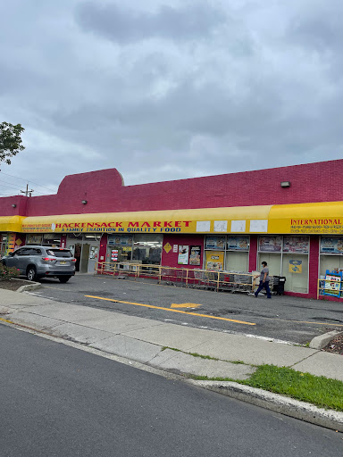 Hackensack Market, 120 Passaic St, Hackensack, NJ 07601, USA, 