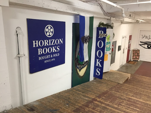 Horizon Books, 1423 10th Ave, Seattle, WA 98122, USA, 