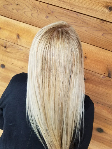 Day Spa «The Retreat Salon & Skin Spa», reviews and photos, 12272 Fenton Rd, Fenton, MI 48430, USA