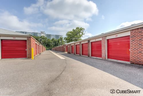 Self-Storage Facility «CubeSmart Self Storage», reviews and photos, 1820 Frontage Rd, Cherry Hill, NJ 08034, USA