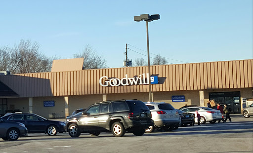 Goodwill Industries of Greater Cleveland & East Central Ohio, 23100 Lorain Rd, North Olmsted, OH 44070, USA, 