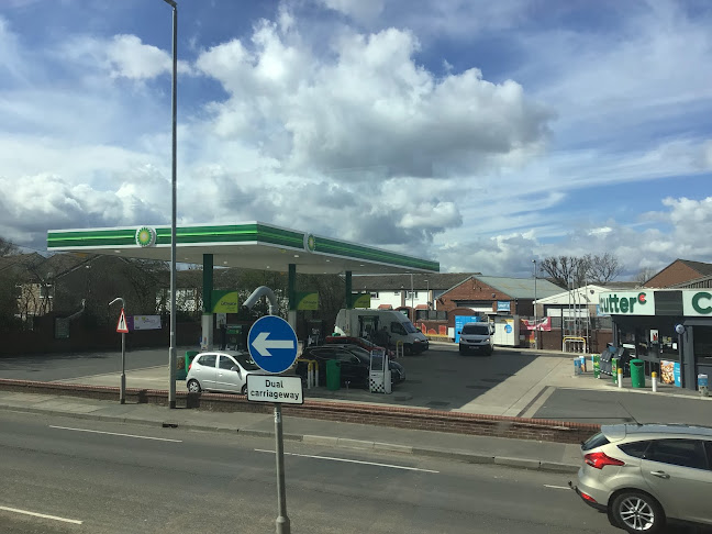 Whinmoor Service Station - Leeds