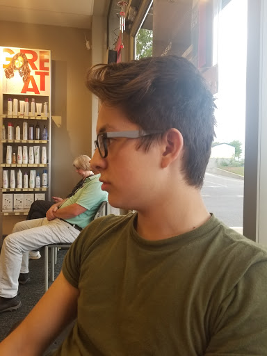 Hair Salon «Great Clips», reviews and photos, 3500 Ross Clark Cir Suite 110, Dothan, AL 36303, USA