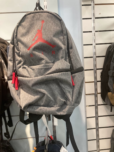 Department Store «Marshalls», reviews and photos, 3525 W Carson St, Torrance, CA 90503, USA