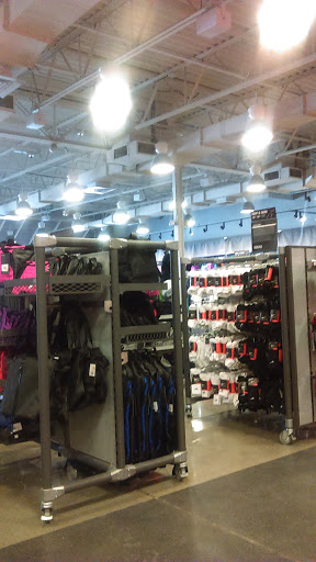 Clothing Store «Nike Factory Store», reviews and photos, 1475 N Burkhart Rd Suite C-200, Howell, MI 48855, USA
