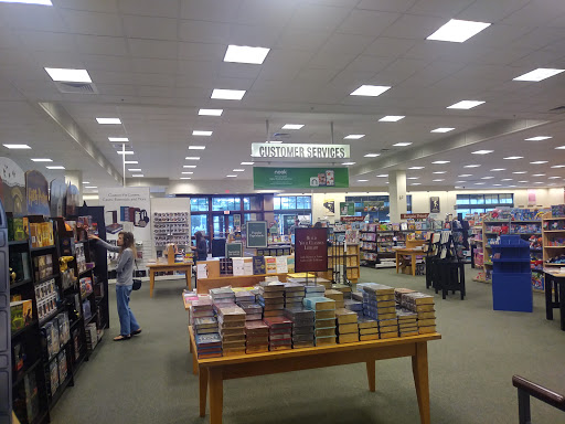 Book Store «Barnes & Noble», reviews and photos, 11380 Legacy Ave, Palm Beach Gardens, FL 33410, USA