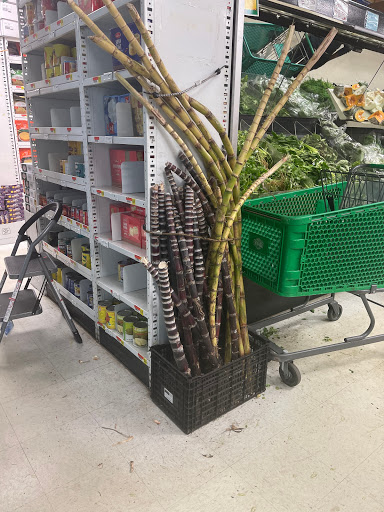 Indian Grocery Store «Patel Brothers», reviews and photos, 1850 S Hurstbourne Pkwy, Louisville, KY 40220, USA