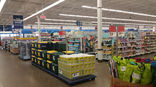 Grocery Store «Meijer», reviews and photos, 250 Meijer Dr, Gaylord, MI 49735, USA