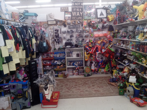 Flea Market «Traderbakers Flea Market», reviews and photos, 2080 Burton Ln, Martinsville, IN 46151, USA