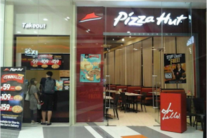 Pizza Hut - SM Lanang image