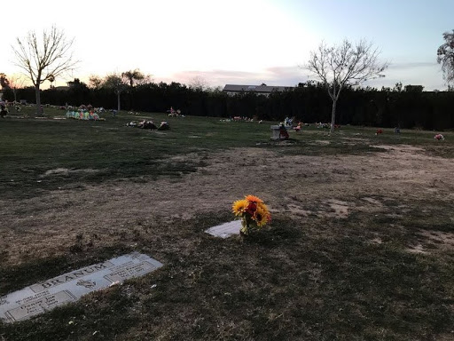 Funeral Home «Resthaven Park Mortuary & Cemetery», reviews and photos, 4310 E Southern Ave, Phoenix, AZ 85042, USA