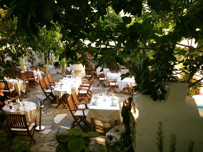 DIONYSOS Garden Restaurant