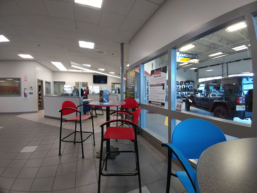 Car Dealer «Dodge Chrysler Jeep City», reviews and photos