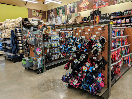 Pet Supply Store «Pet Food Express», reviews and photos, 743 E Blithedale Ave, Mill Valley, CA 94941, USA