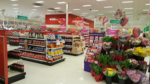 Department Store «Target», reviews and photos, 3885 E Main St, St Charles, IL 60174, USA