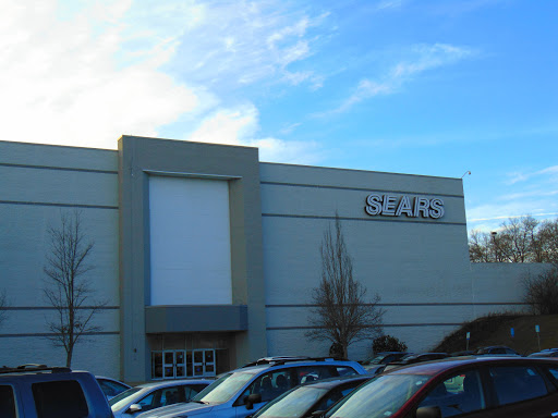 Shopping Mall «Emerald Square», reviews and photos, 999 S Washington St, North Attleborough, MA 02760, USA