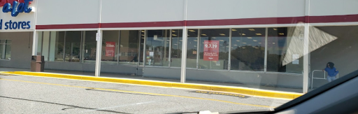 Grocery Store «Save-A-Lot», reviews and photos, 116 Stemmers Run Rd, Essex, MD 21221, USA