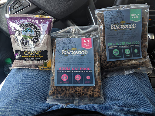 Pet Supply Store «Lemos Feed & Pet Supply», reviews and photos, 120 Traffic Way, Arroyo Grande, CA 93420, USA