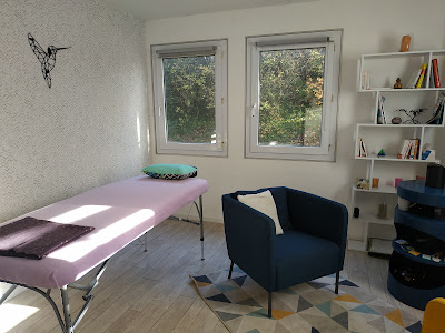 Sophie Salon Praticienne en Médecine Traditionnelle Chinoise, Tui Na, Chi Nei Tsang à La Chapelle-sur-Erdre