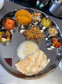 Thali du Restaurant indien Karthik’s Biryani à Lons - n°8