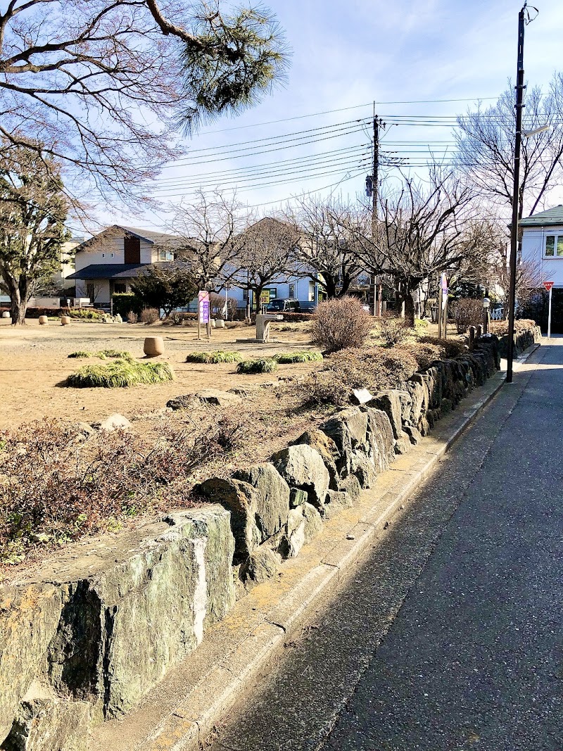 八幡通り公園