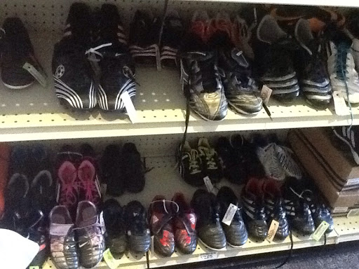 Sporting Goods Store «Second Wind Sports», reviews and photos, 5321 Topanga Canyon Blvd, Woodland Hills, CA 91364, USA