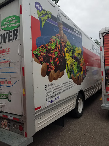 RV Storage Facility «U-Haul Moving & Storage of Ypsilanti», reviews and photos, 2714 Washtenaw Ave, Ypsilanti, MI 48197, USA