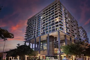 D'Wharf Hotel & Serviced Residence image