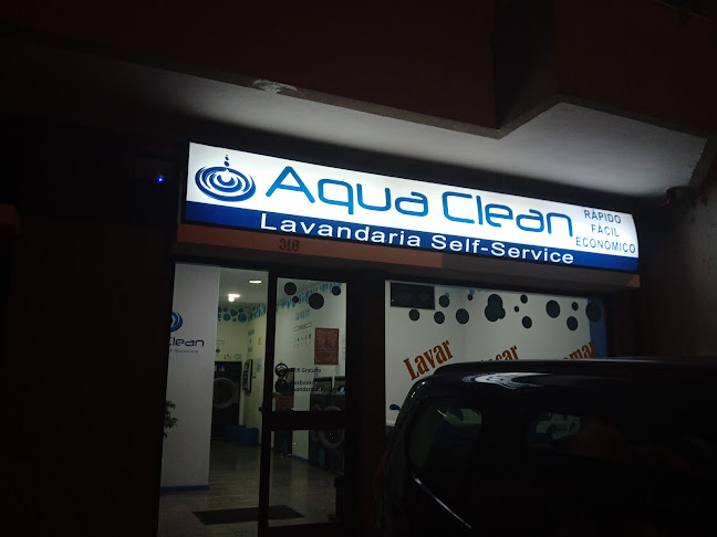 AQUA CLEAN - Lavandaria Self-Service - Lavandería