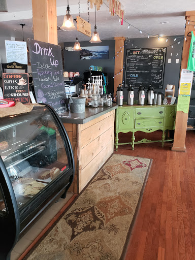 Coffee Shop «Vacavi Cafe», reviews and photos, 100 Water St, Conneaut Lake, PA 16316, USA