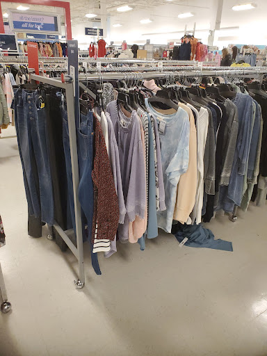 Department Store «Marshalls», reviews and photos, 5932 Roswell Rd, Sandy Springs, GA 30328, USA