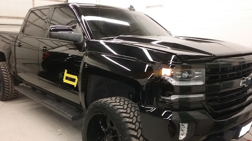 Auto Body Shop «Pro Paintless Dent Repair & Auto Body», reviews and photos, 570 Power Dr, East Dundee, IL 60118, USA