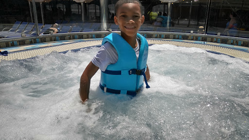 Golf Club «Gateway Golf Club», reviews and photos, 33290 Gateway Dr, Romulus, MI 48174, USA