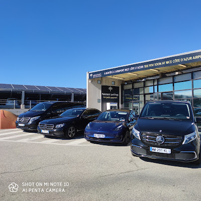 Vitaltransazur Service de chauffeur Privé VTC Hyères Gare SNCF Aéroport à Hyères