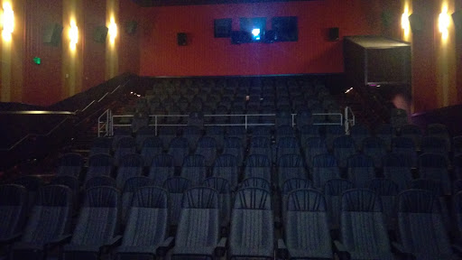 Movie Theater «Regal Cinemas Streets of Indian Lake 16 & IMAX», reviews and photos, 300 Indian Lake Blvd, Hendersonville, TN 37075, USA