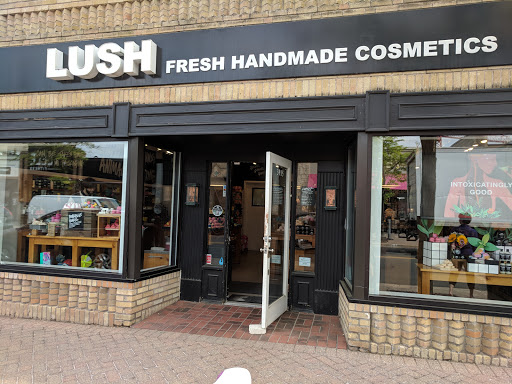 Cosmetics Store «Lush Cosmetics», reviews and photos, 3915 W 50th St, Edina, MN 55424, USA